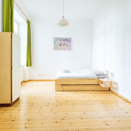 Gemuetliche 2-Zimmer-Wohnung Zentral Friedrichshain Berlim Exterior foto